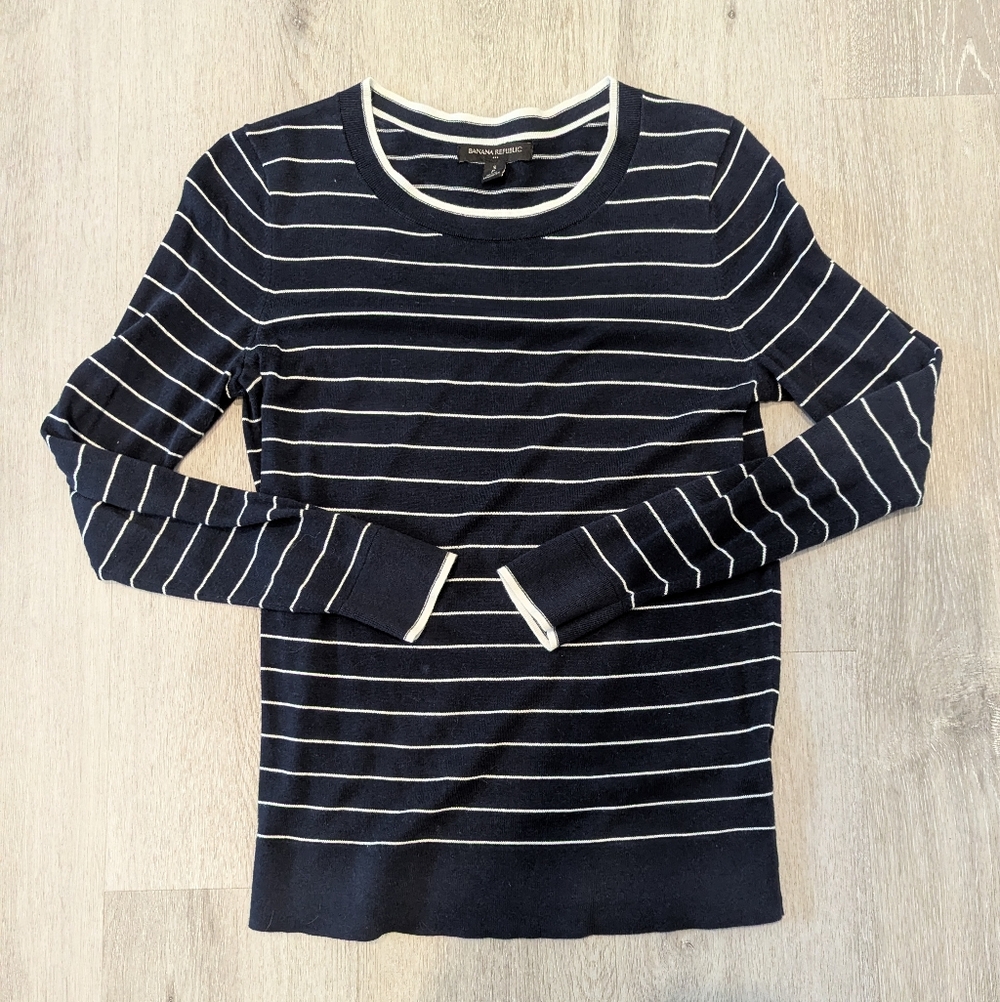 Banana Republic Navy and White Striped Crew Neck Sweater